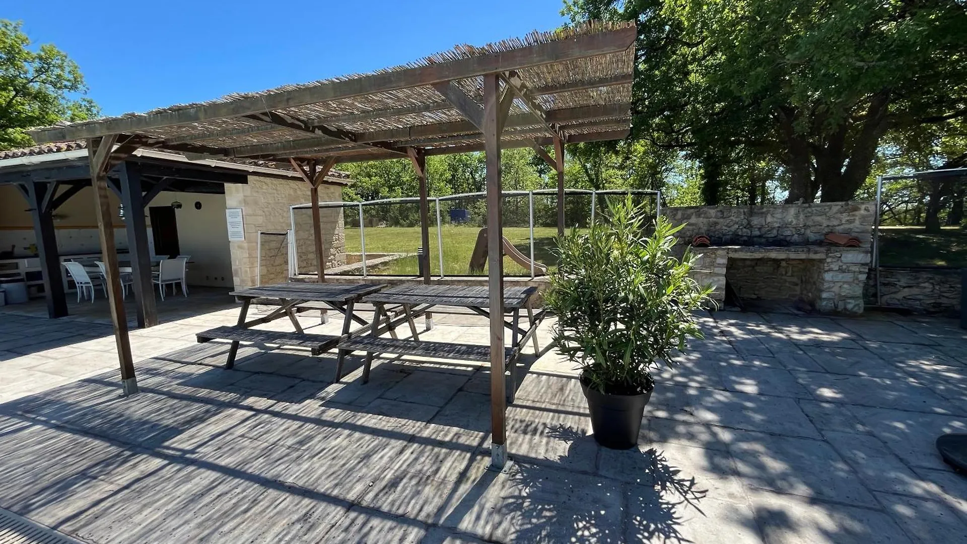 Domaine Rossignol Tournesol Bed & Breakfast Gourdon-en-quercy 0*,  Fransa